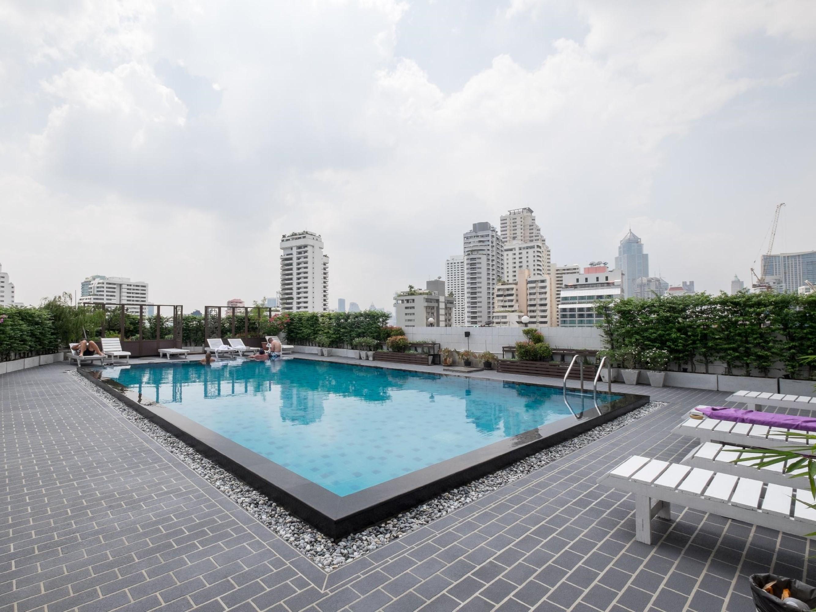 루암칫 플라자 호텔 방콕 외부 사진